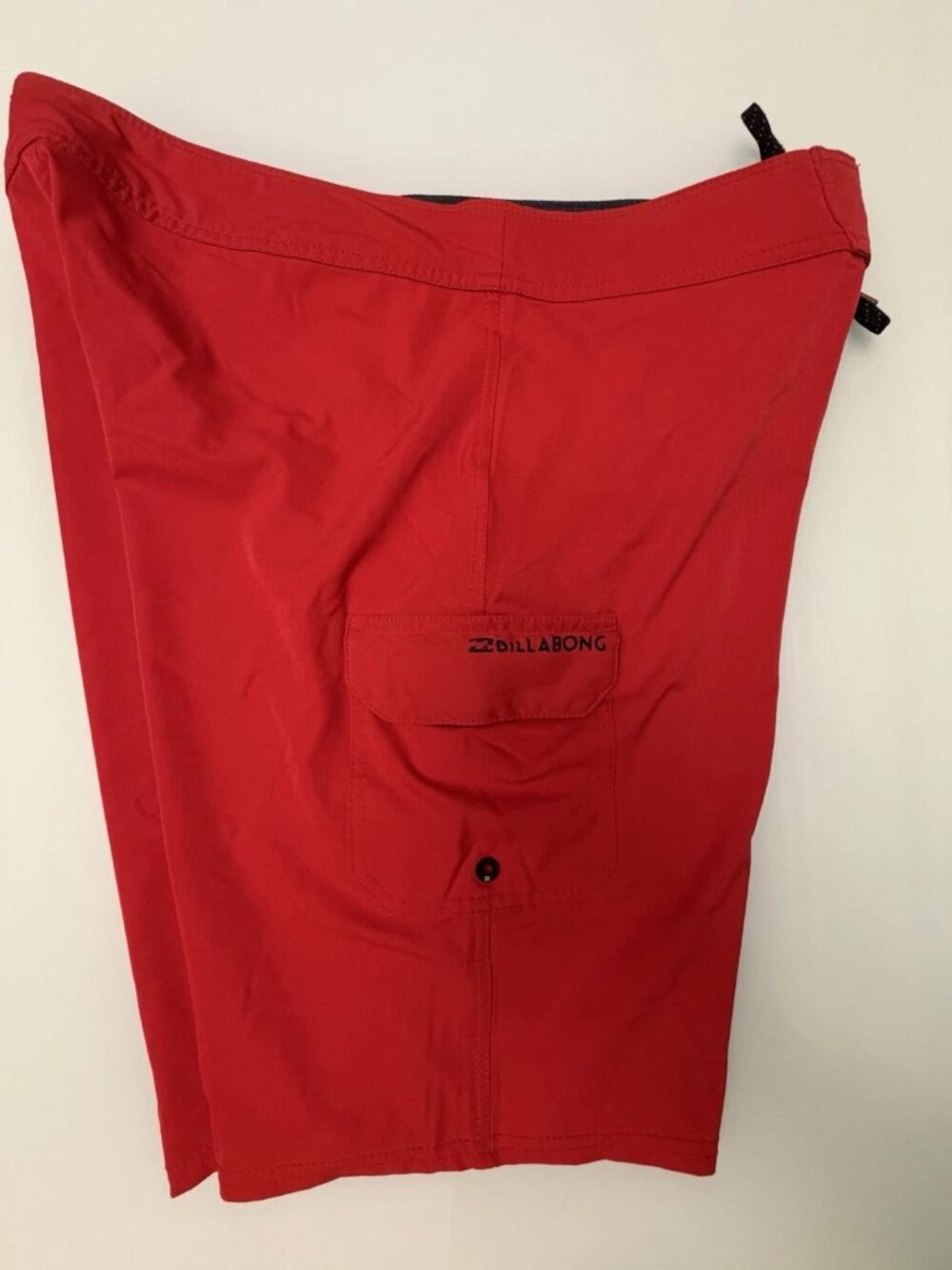Billabong Mens Red Board Shorts Y2K Skate Surf Swim Trunks Size 35